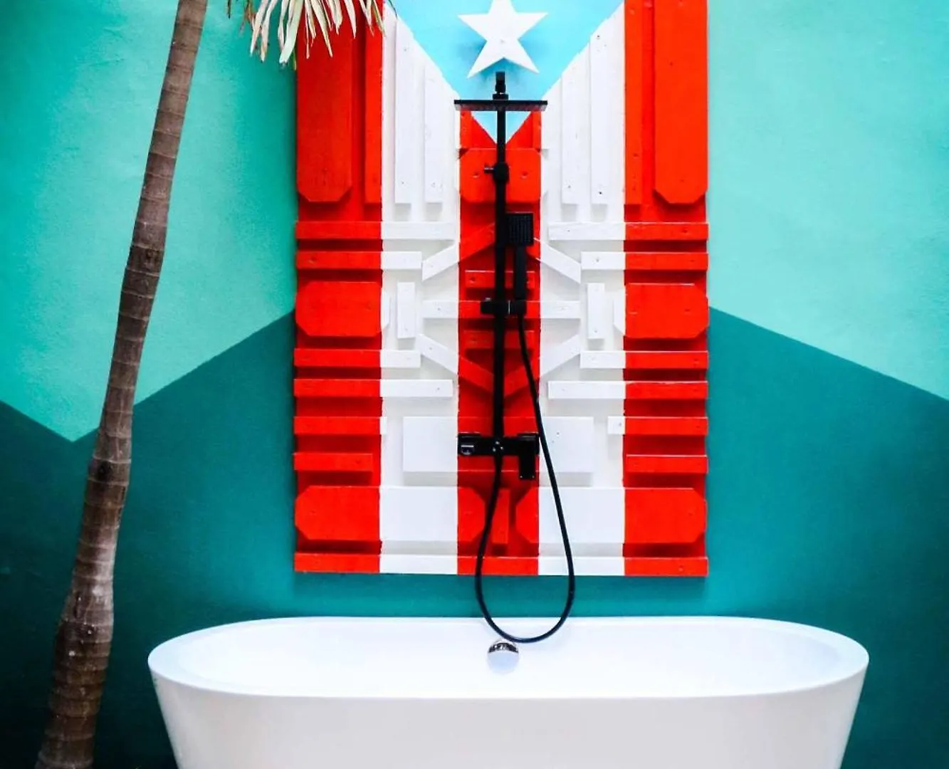 Apartment Colonial Villa Just Remodeled 2 Floors Indoor Patio & Tub San Juan